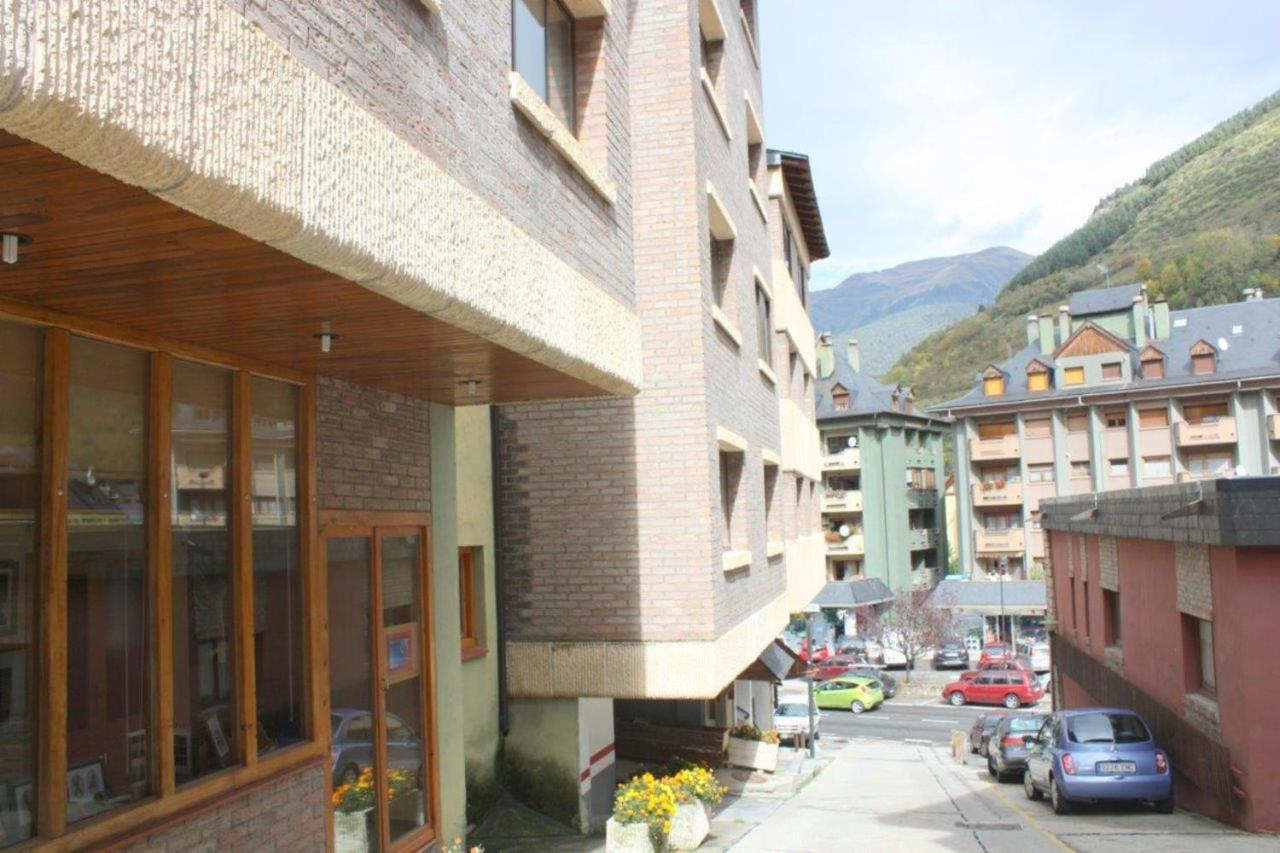 Apartamentos Sapporo III Vielha e Mijaran Exterior foto